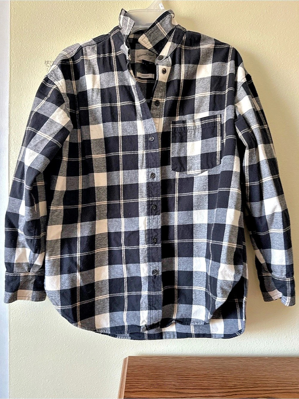 Universal Thread Plaid Long Sleeve Boyfriend Flannel Shirt